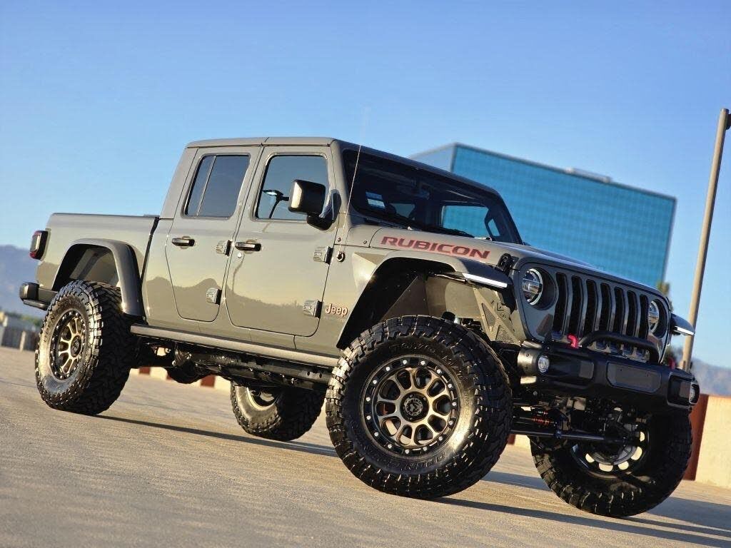 2021 JEEP Gladiator
