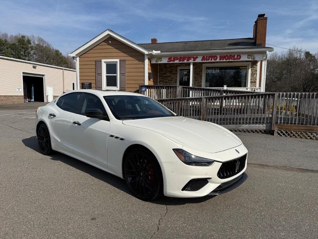2020 MASERATI Ghibli