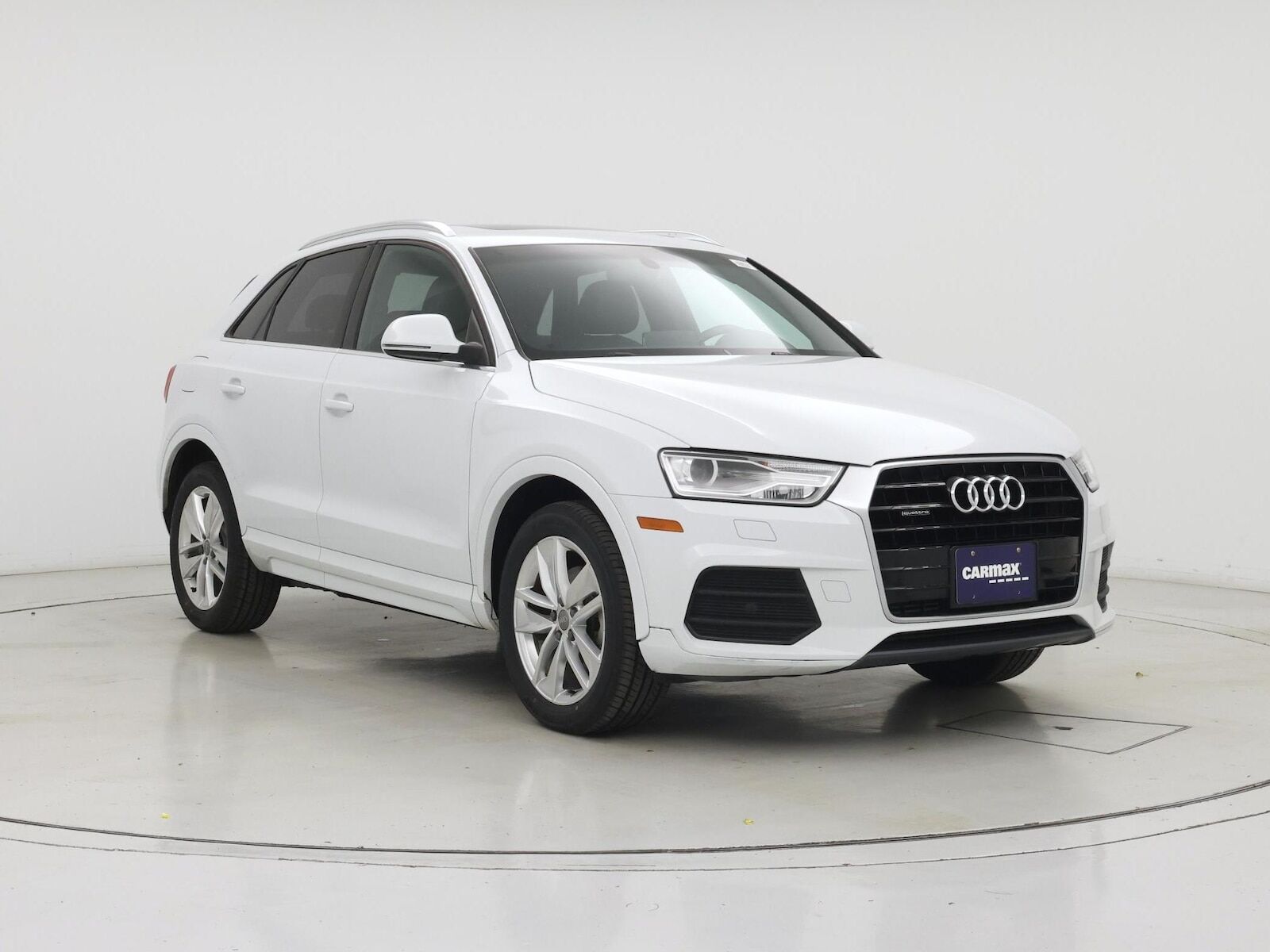 2016 Audi Q3