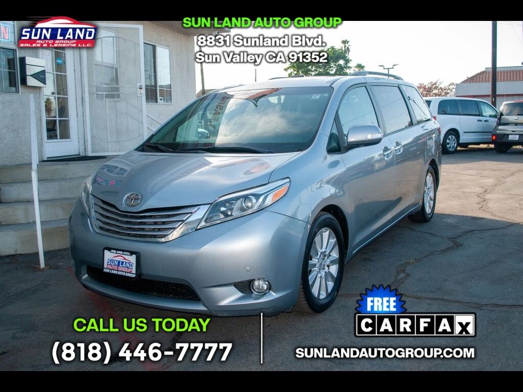 2015 TOYOTA Sienna