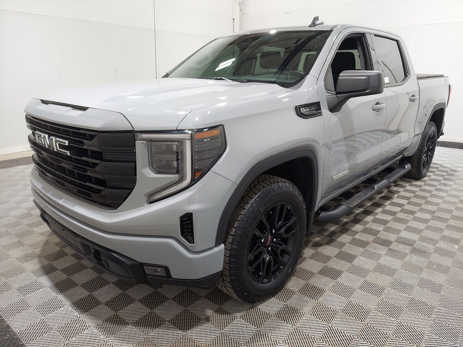 2024 GMC Sierra