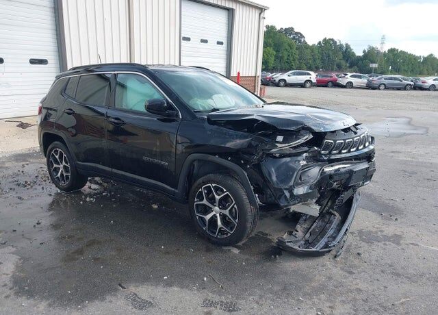 2024 JEEP Compass
