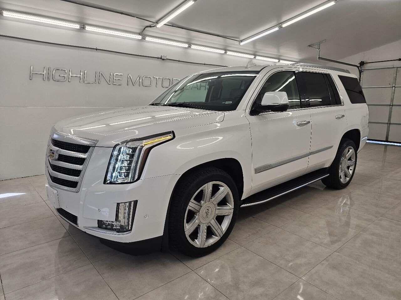 2020 CADILLAC Escalade