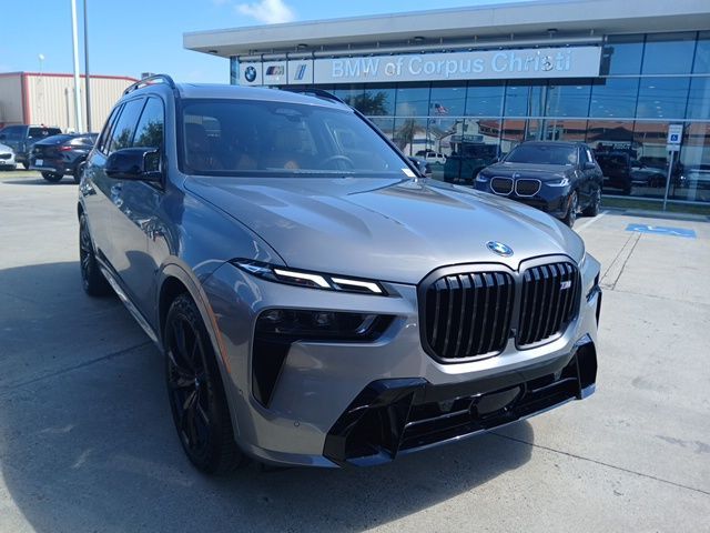 2027 BMW X7