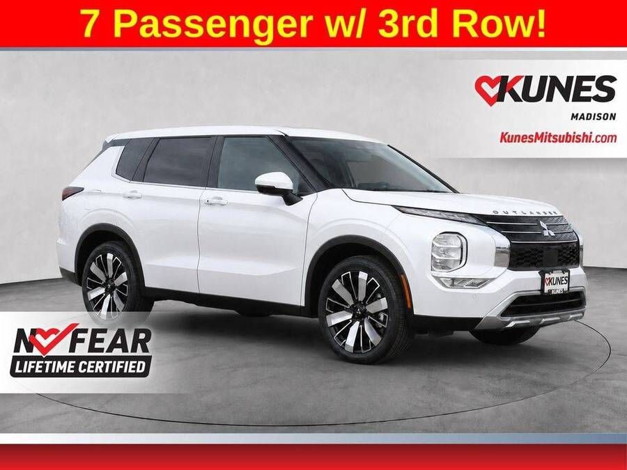 2026 MITSUBISHI Outlander