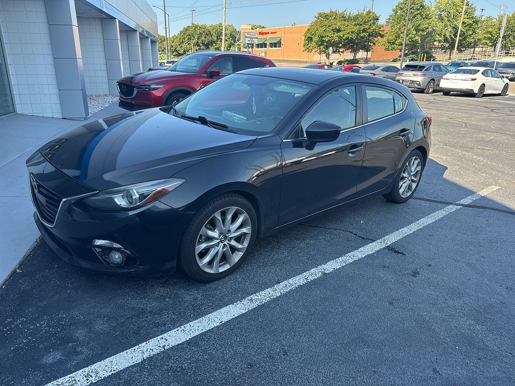 2015 MAZDA Mazda3