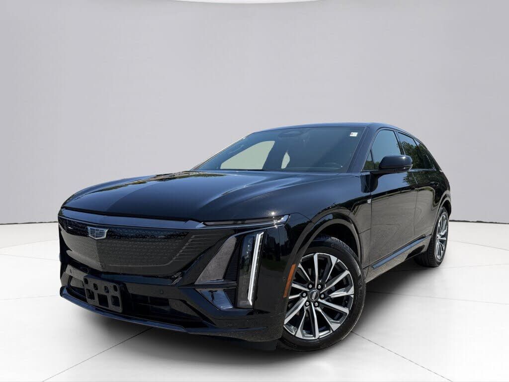 2024 CADILLAC Lyriq