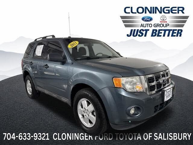 2011 FORD Escape