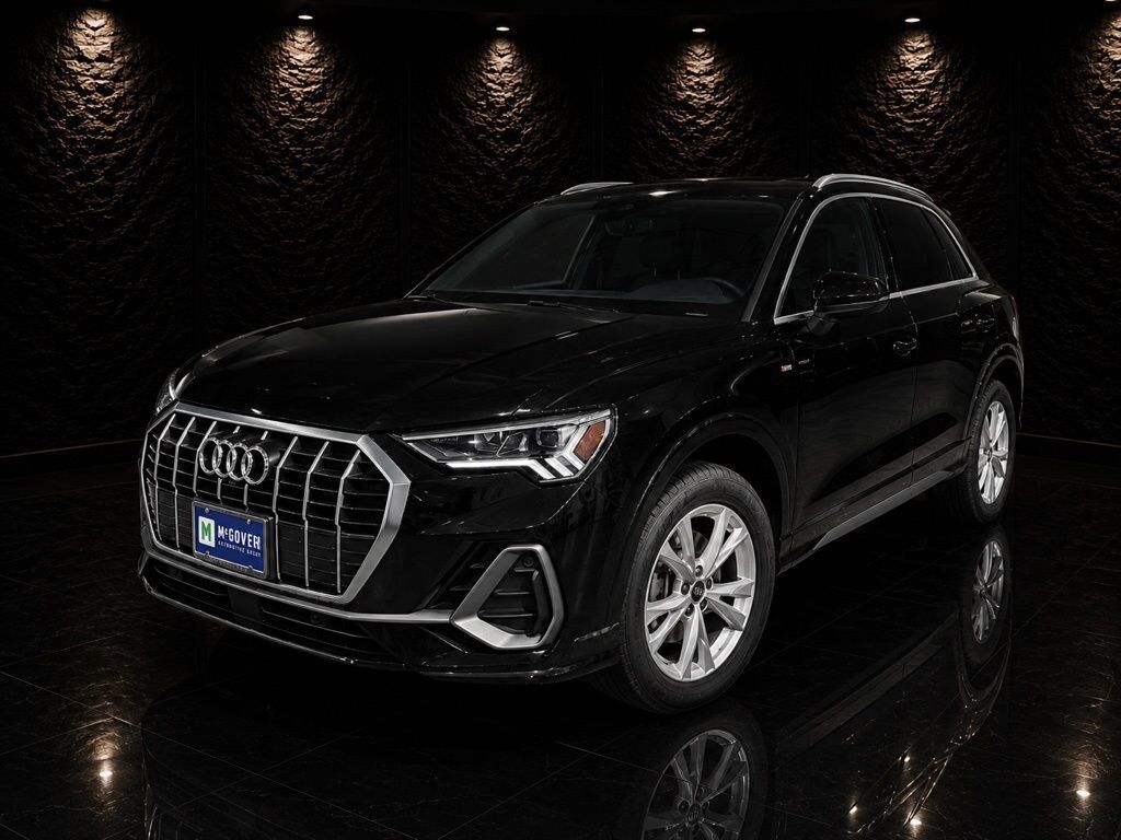 2023 AUDI Q3