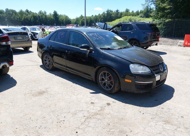 2010 VOLKSWAGEN Jetta