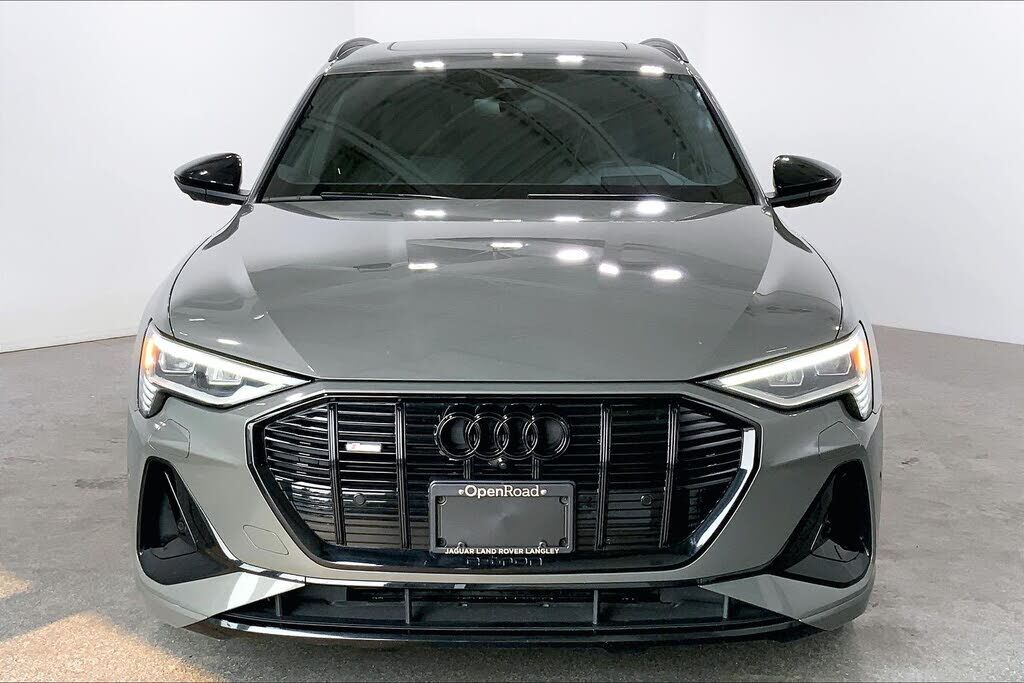 2022 Audi e-tron