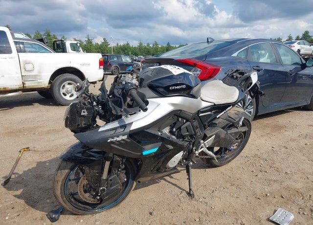2026 CFMOTO 675SS