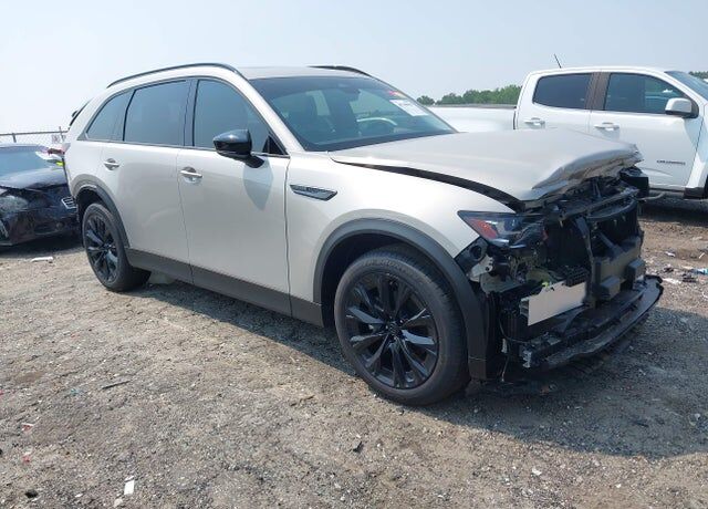 2026 MAZDA CX-90