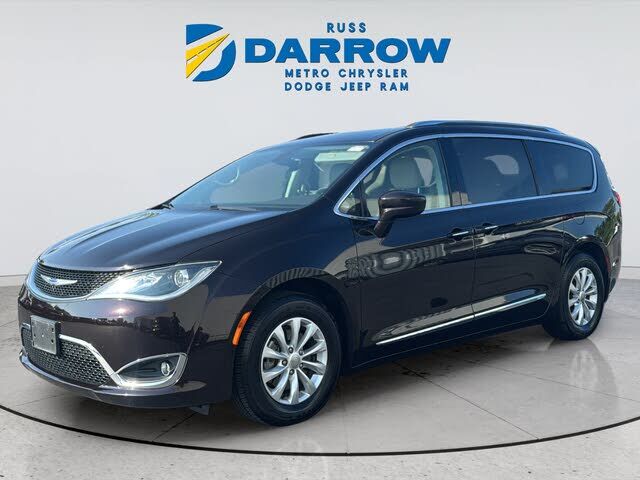 2019 CHRYSLER Pacifica