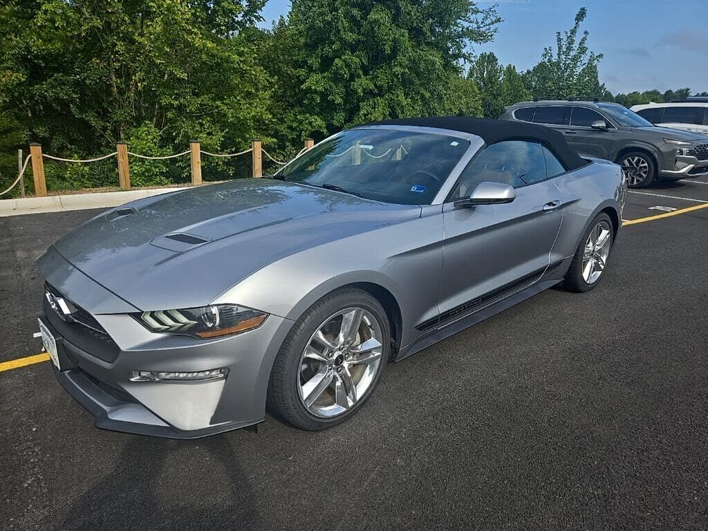 2020 FORD Mustang