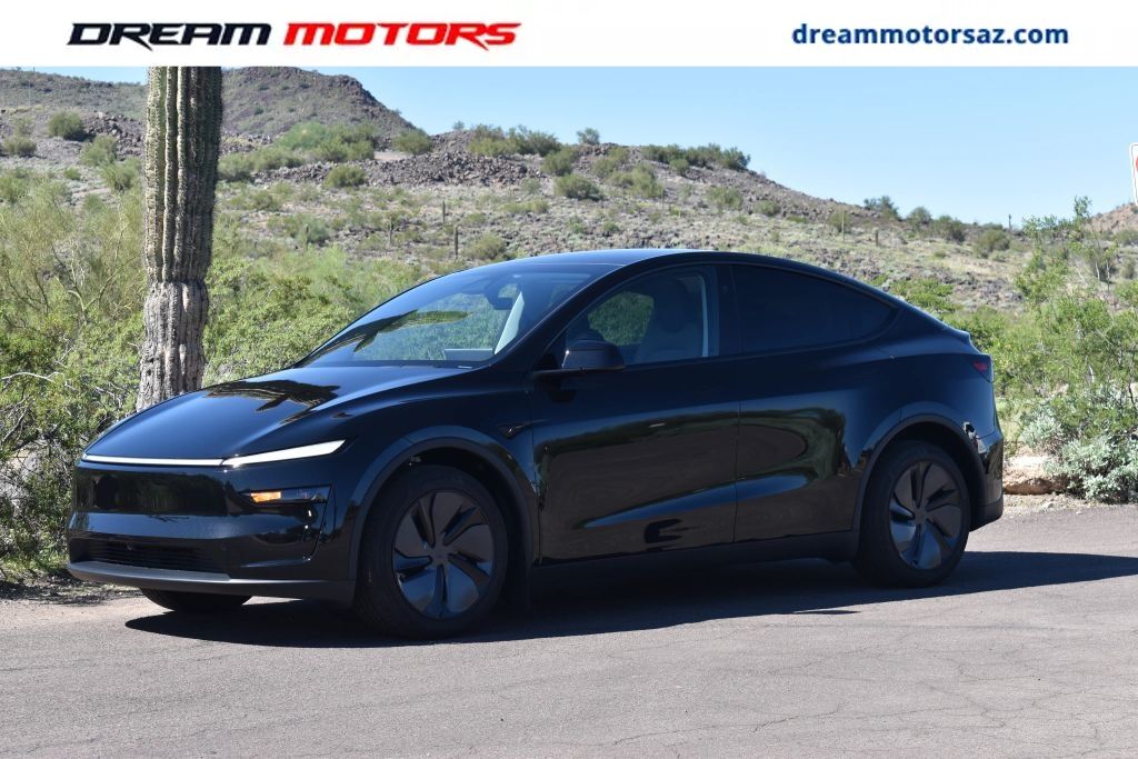 2026 TESLA Model Y