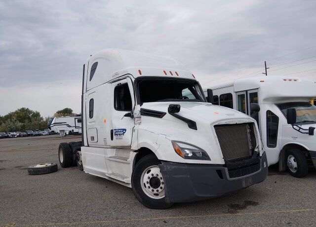 2023 FREIGHTLINER Cascadia