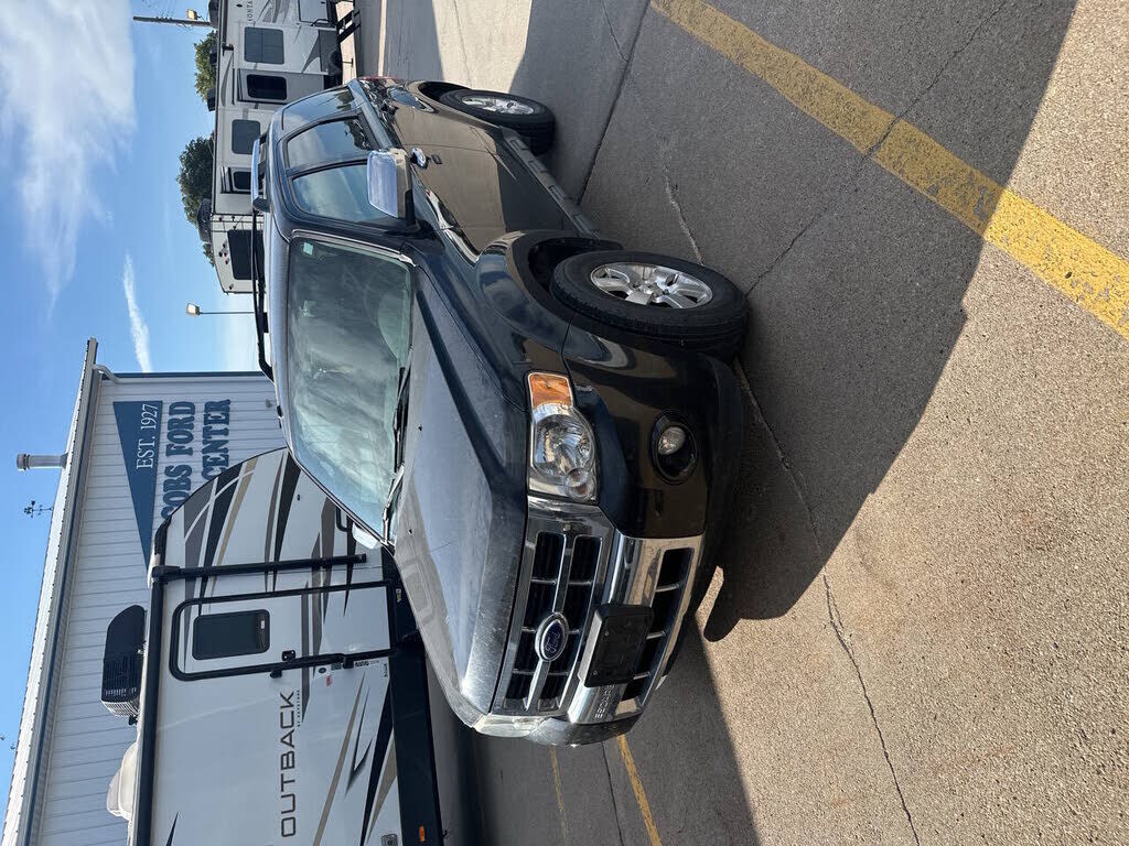 2011 FORD Escape
