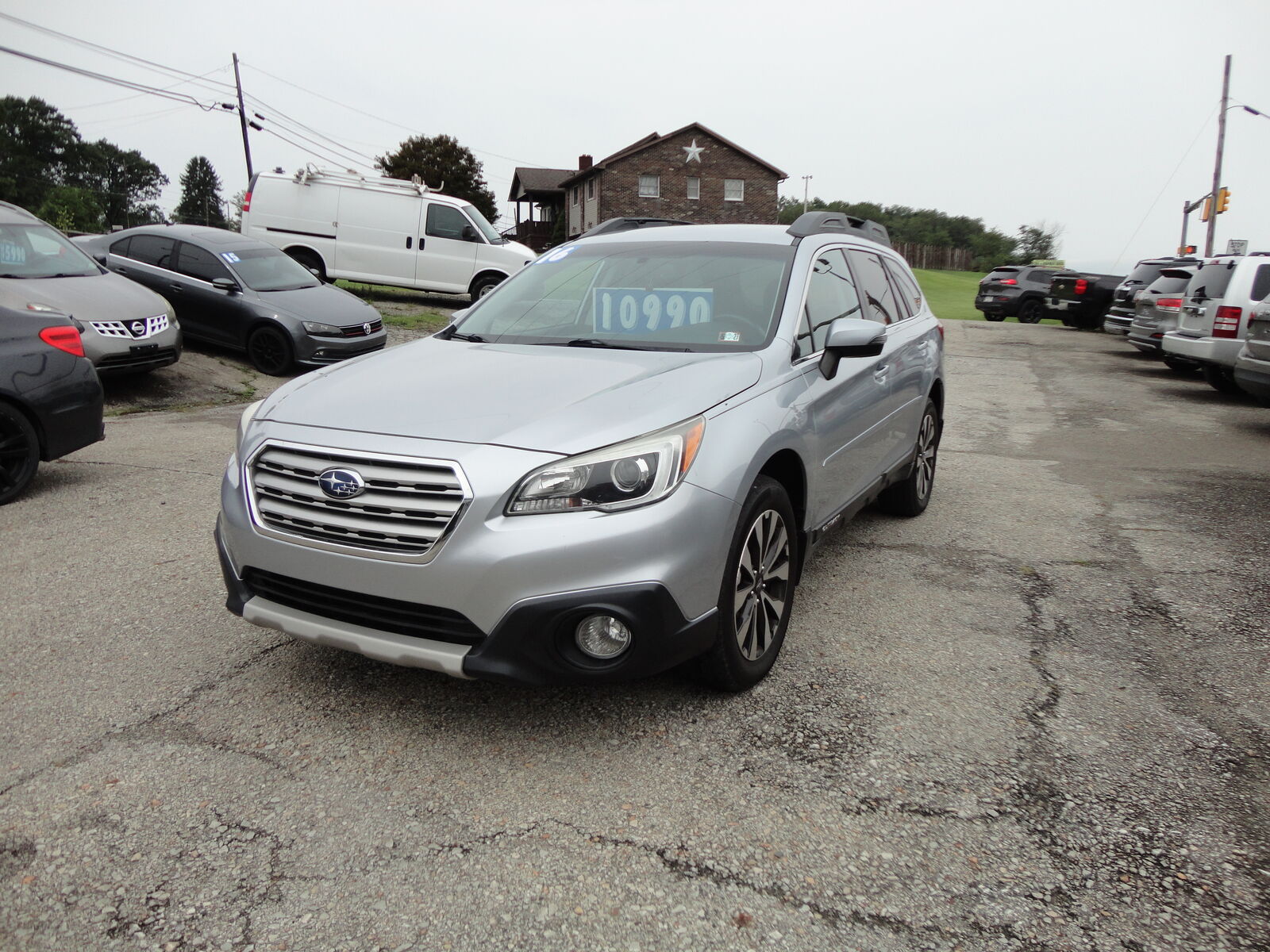 2016 SUBARU Outback