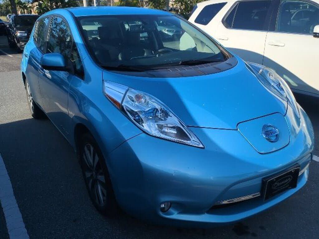 2015 NISSAN Leaf
