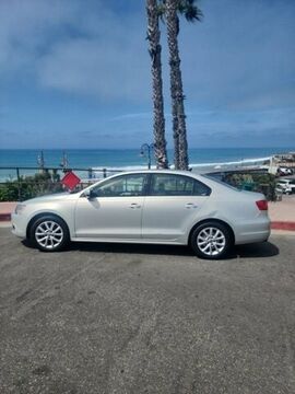 2012 VOLKSWAGEN Jetta