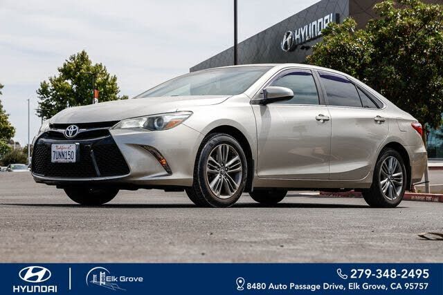 2017 TOYOTA Camry