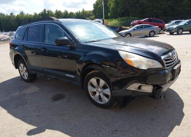 2011 SUBARU Outback