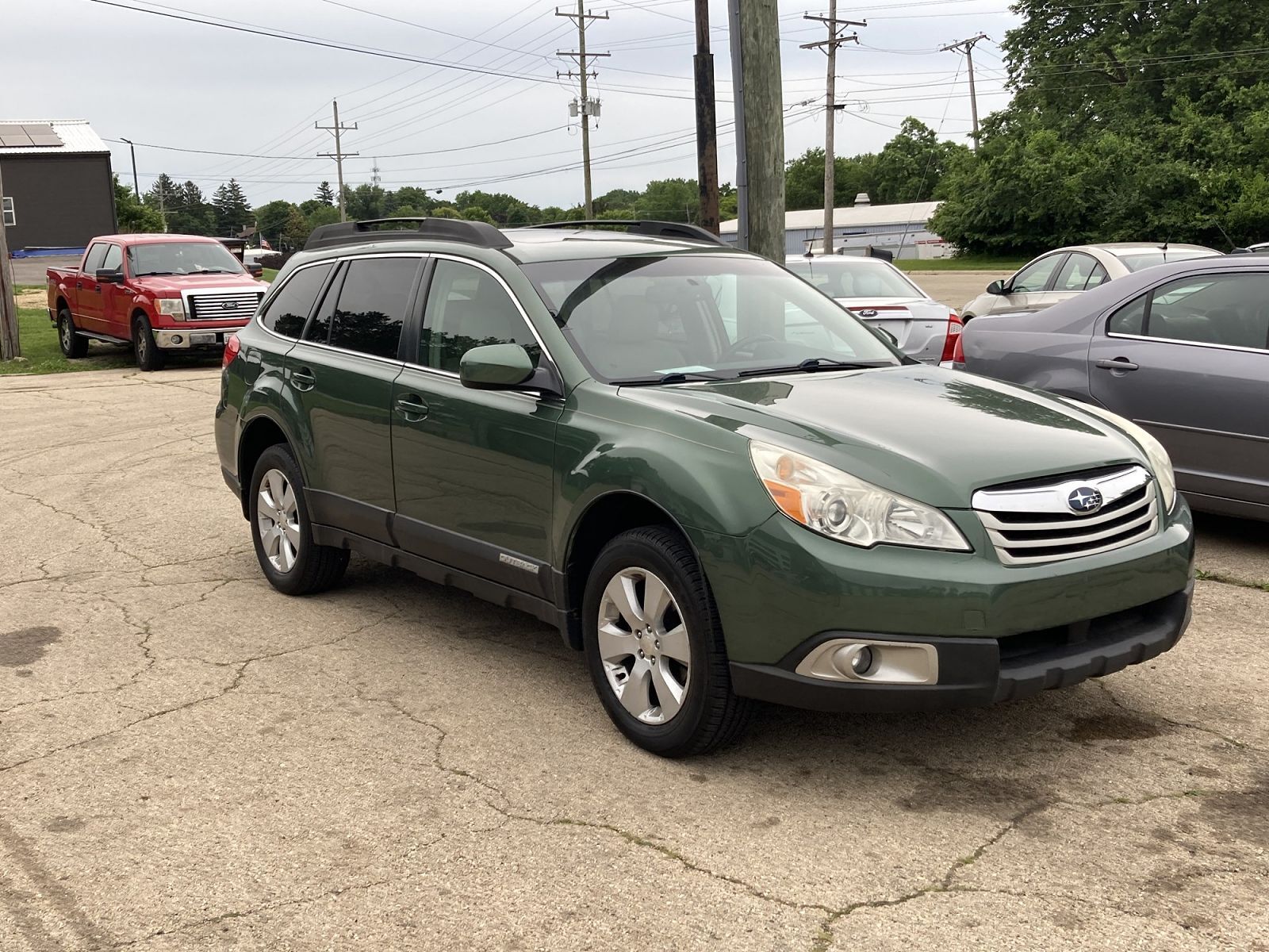 2010 SUBARU Outback