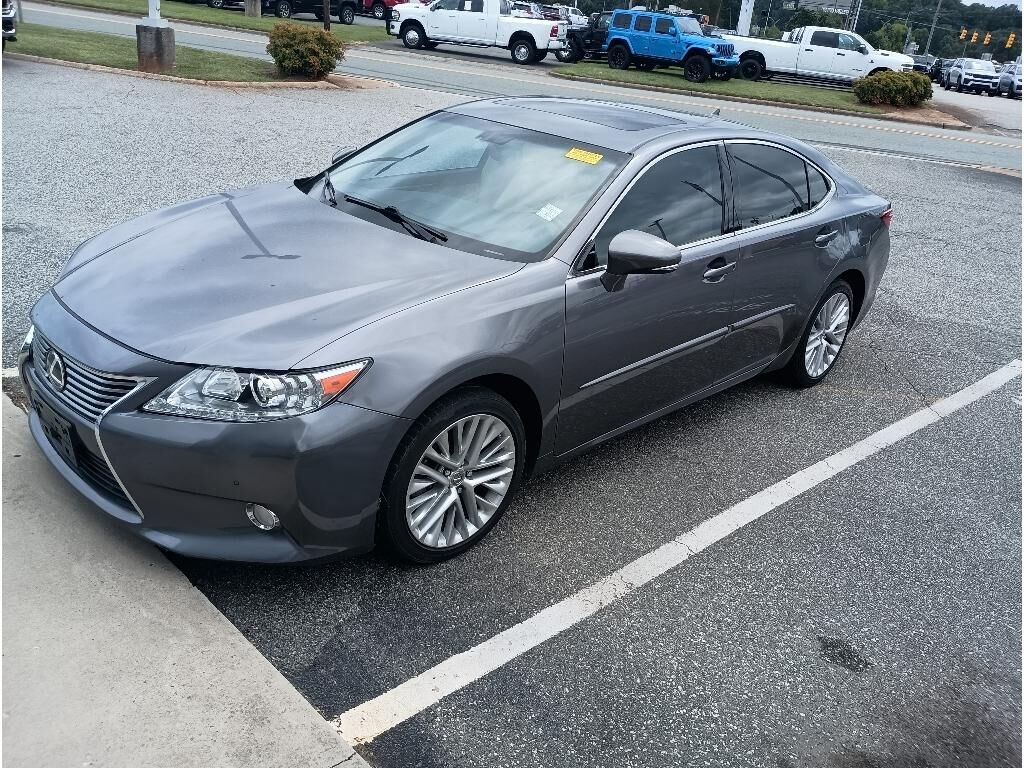 2013 LEXUS ES