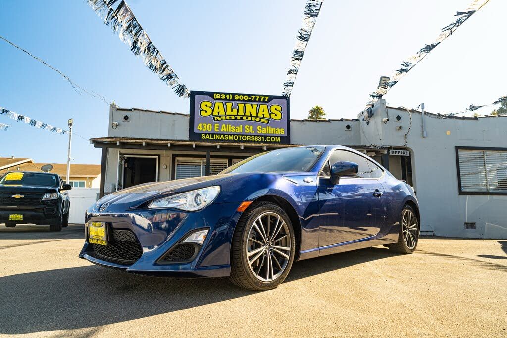 2015 TOYOTA Scion