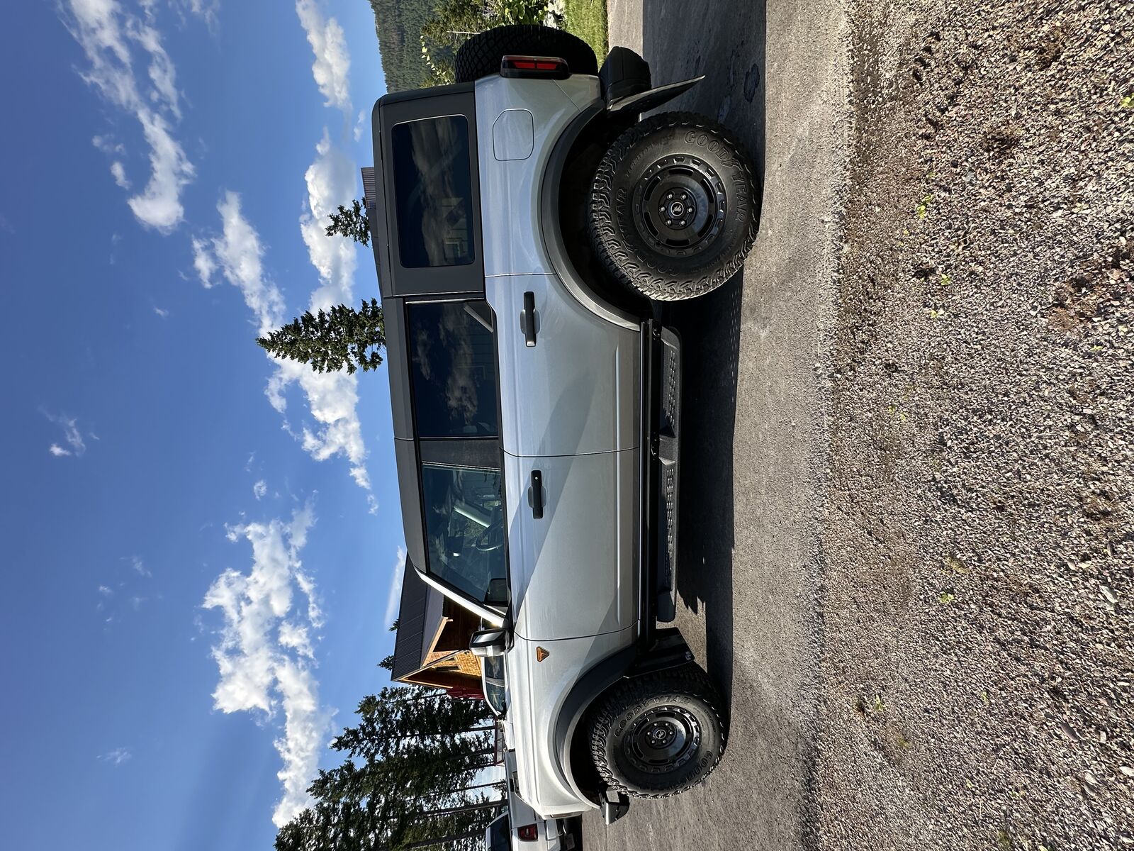 2024 FORD Bronco
