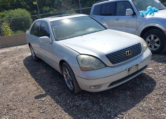 2001 LEXUS LS