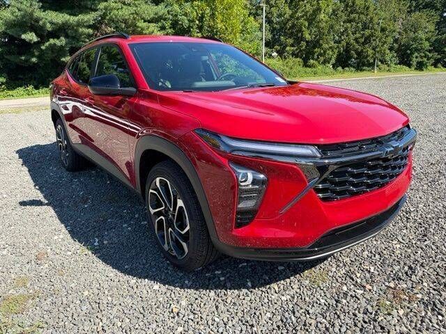 2026 CHEVROLET Trax