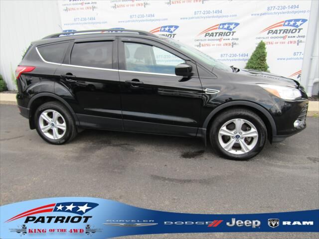 2016 FORD Escape