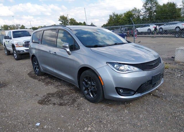 2019 CHRYSLER Pacifica