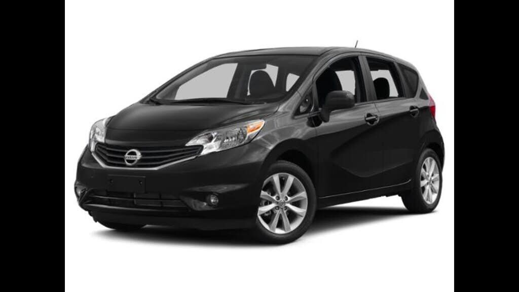 2015 NISSAN Versa