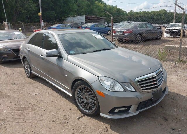 2011 MERCEDES-BENZ E-Class