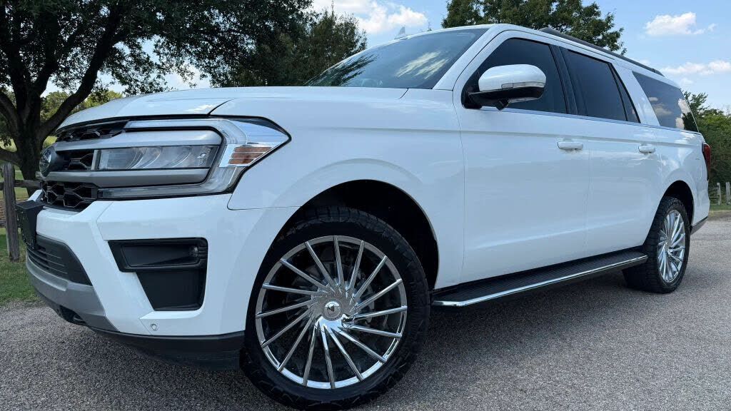 2022 FORD Expedition