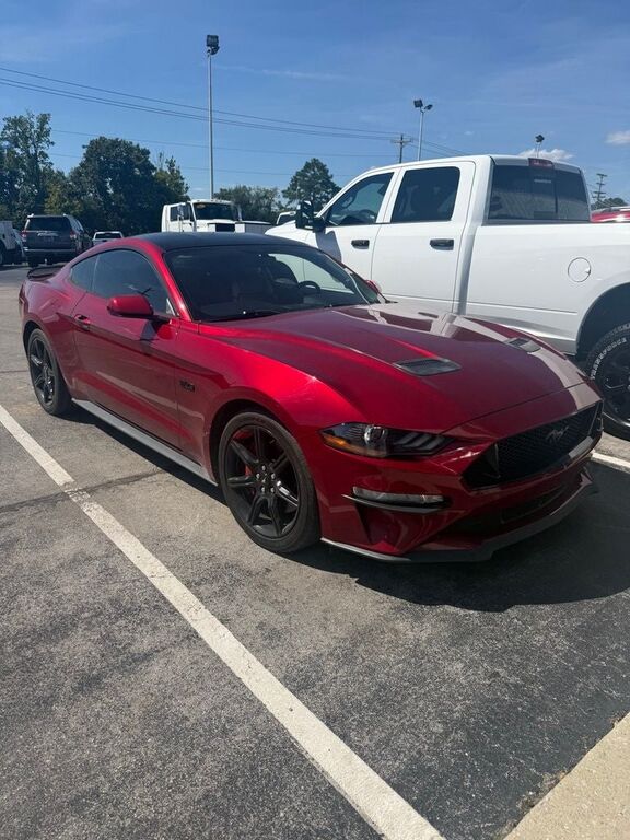 2019 FORD Mustang
