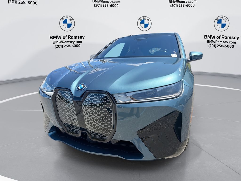 2024 BMW ix