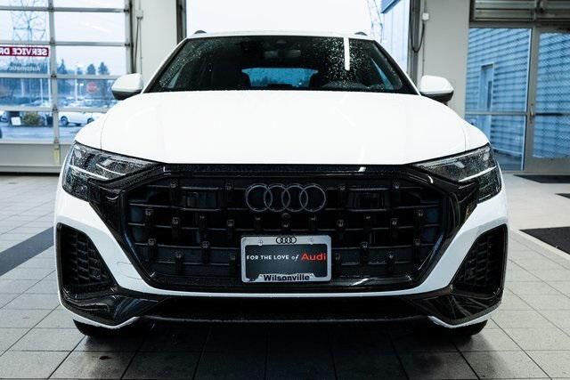 2025 Audi Q8