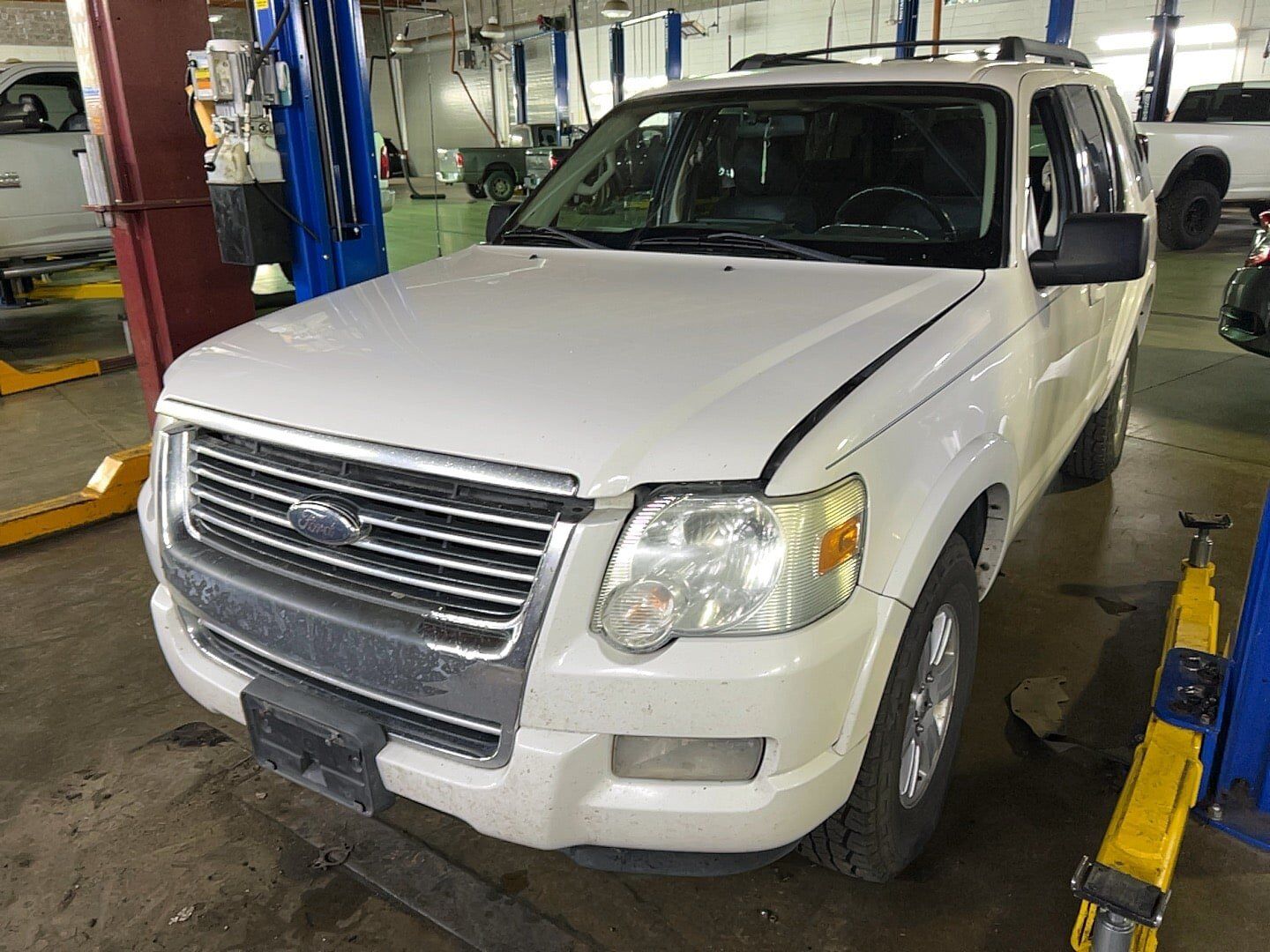 2010 FORD Explorer