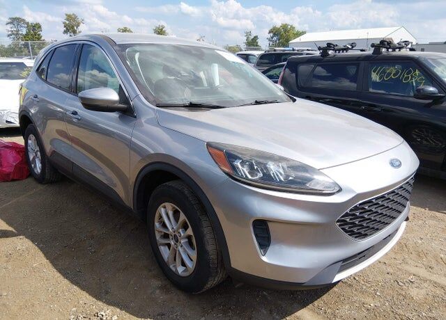 2021 FORD Escape