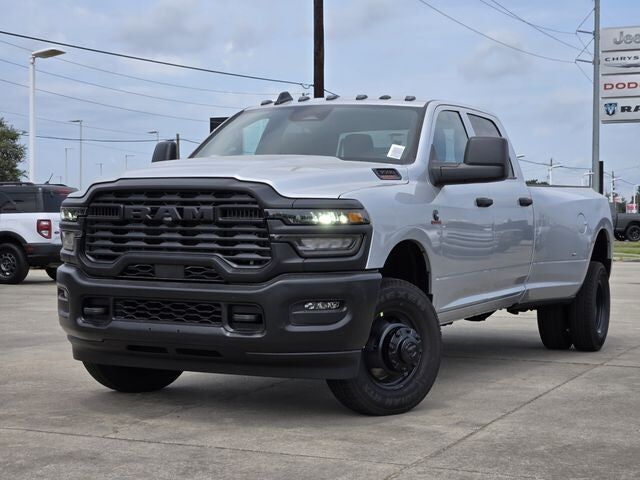 2027 RAM 3500