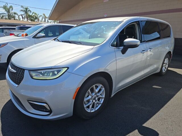 2023 CHRYSLER Pacifica