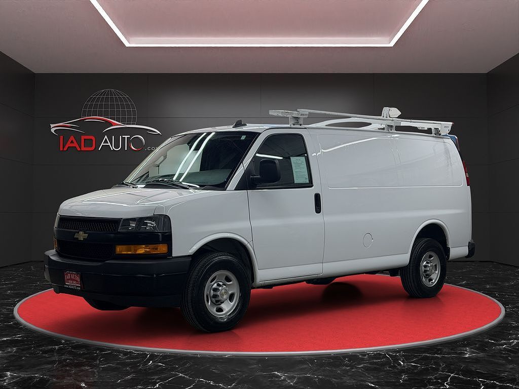 2022 CHEVROLET Express