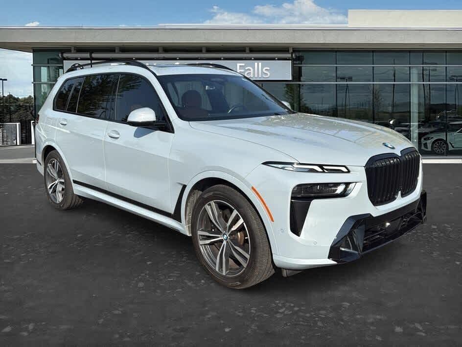 2024 BMW X7