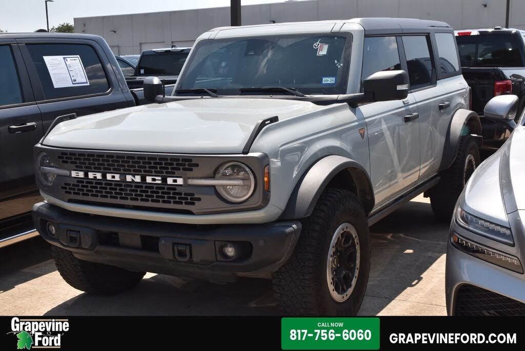 2023 FORD Bronco