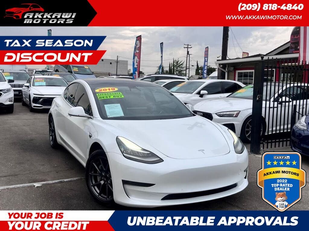 2019 TESLA Model 3