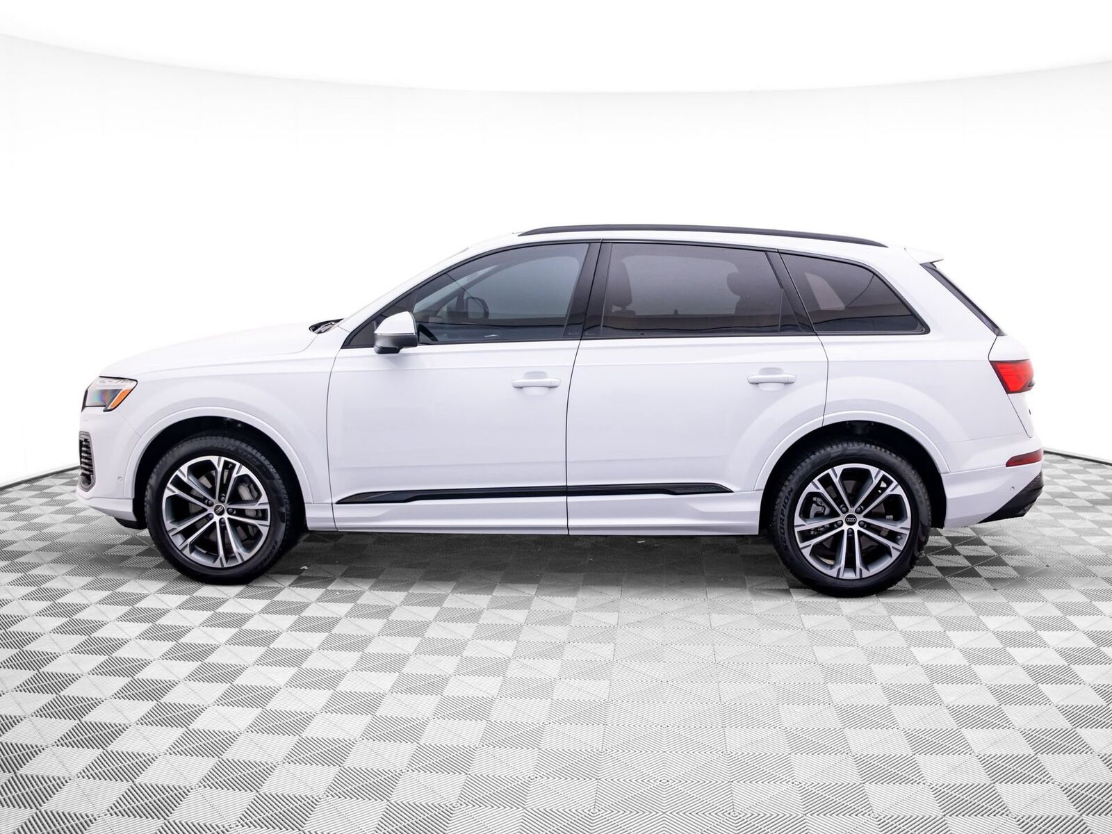2025 Audi Q7
